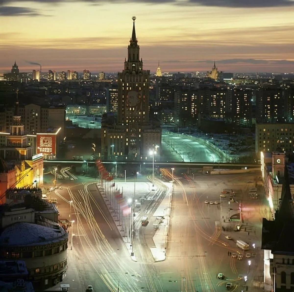 Площадь трёх вокзалов, Москва, 1978 год.